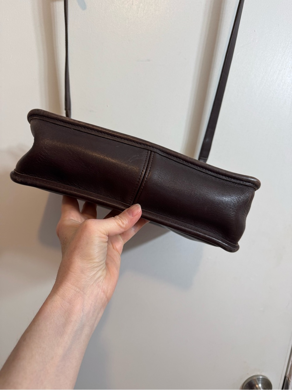 Vintage Coach Willis Bag - Picture 16 of 16